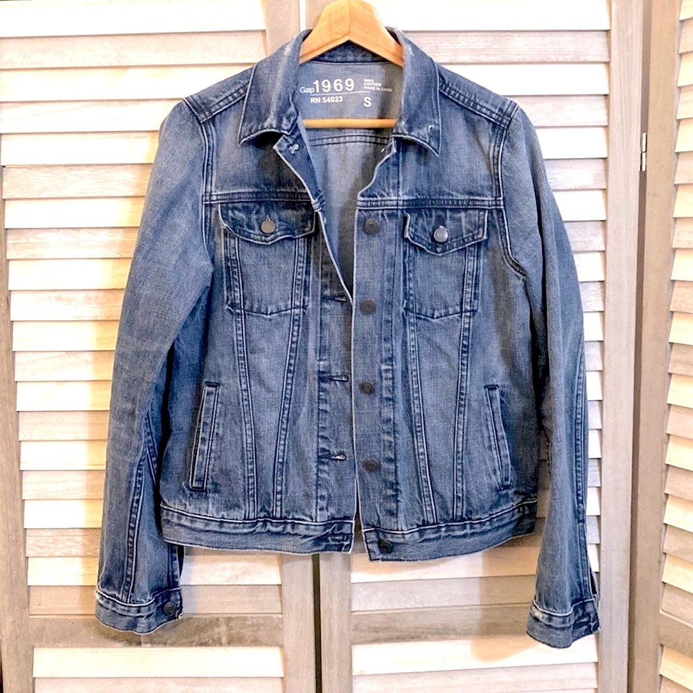 Gap crop Jean jacket